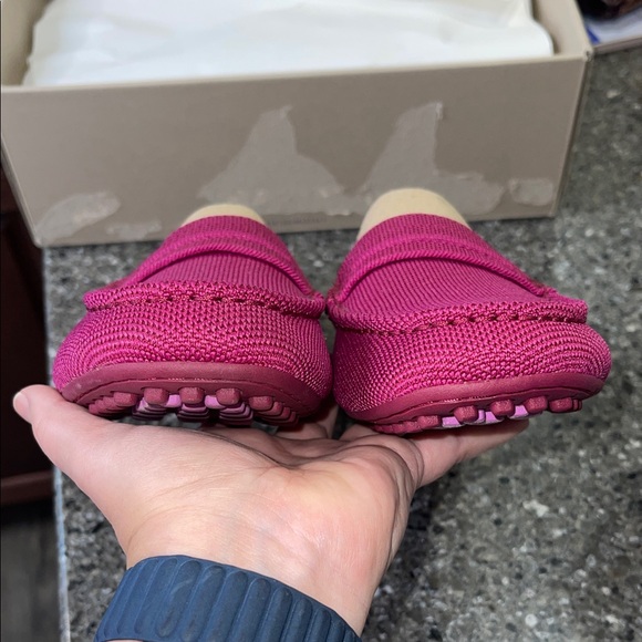 Rothy's Raspberry Driving Loafer - US 9 Women - Picture 2 of 10